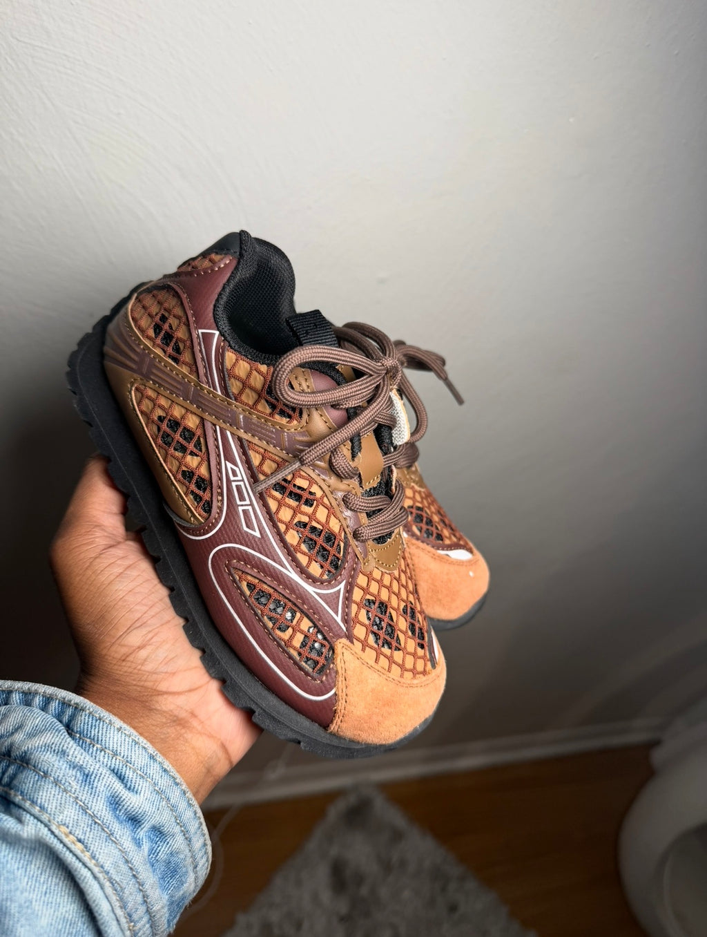 Brown Mini Teggas