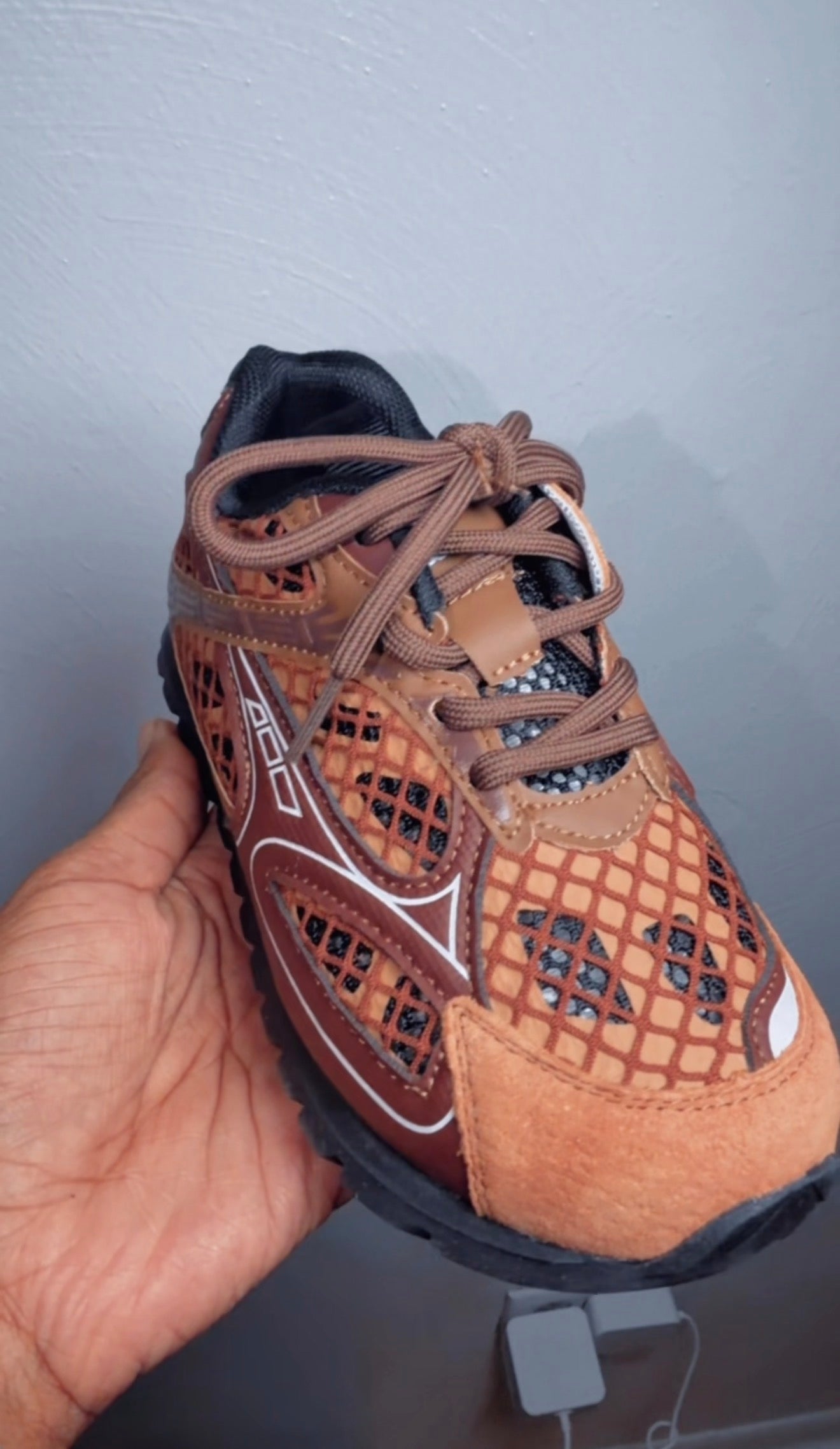 Brown Mini Teggas